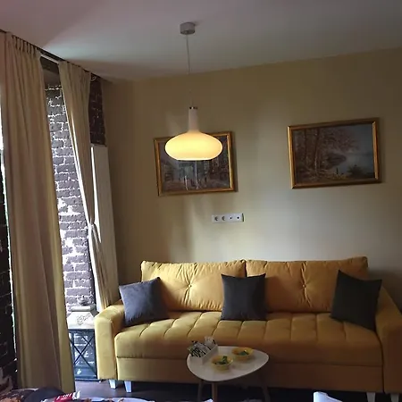 Old Corner No2